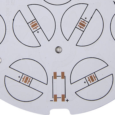 アルミニウム軽量ISO SMT LEDの球根PCB板寸法安定性
